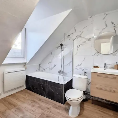Cosy Rent Saint Florent Proche Gare Lägenhet *